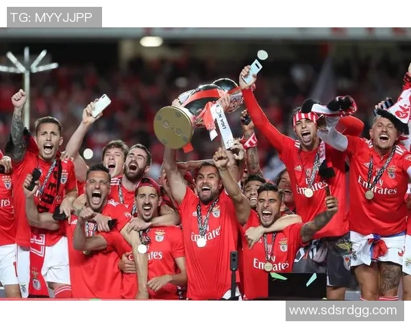 意甲激战本菲卡逆转马竞红牌争议引发全场热议