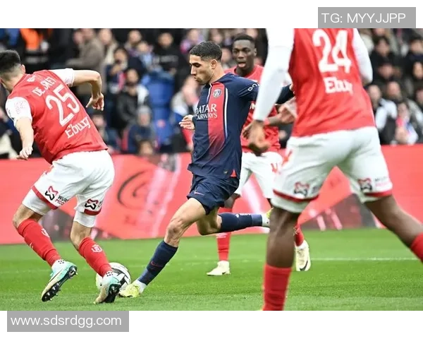 国王杯惊心动魄拜仁绝杀巴黎圣日耳曼引发争议判罚全场沸腾