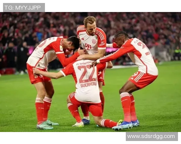 中超激战波尔图与拜仁平局红牌事件引发全场热议与战术分析