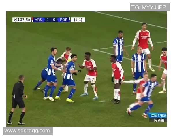 世界杯激战：拜仁逆转波尔图绝杀时刻震撼全场赛后深度解析