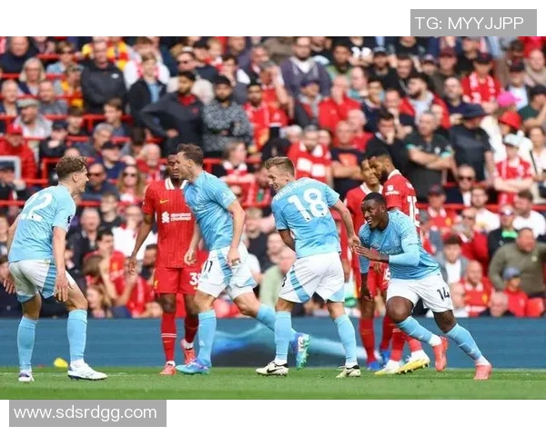 欧冠决战曼城险胜国米红牌争议引发全场热议